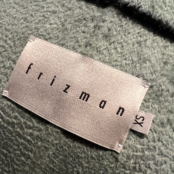 🔹 Cashmere Jacket - Picture 13 of 15